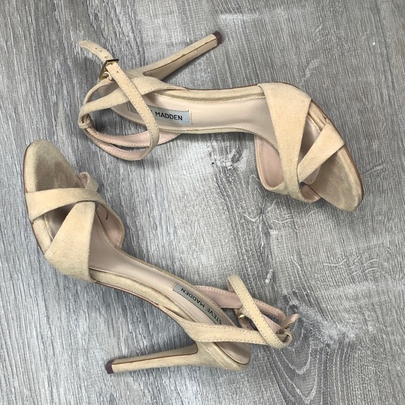 steve madden // nude criss-cross strappy heel - Picture 3 of 6
